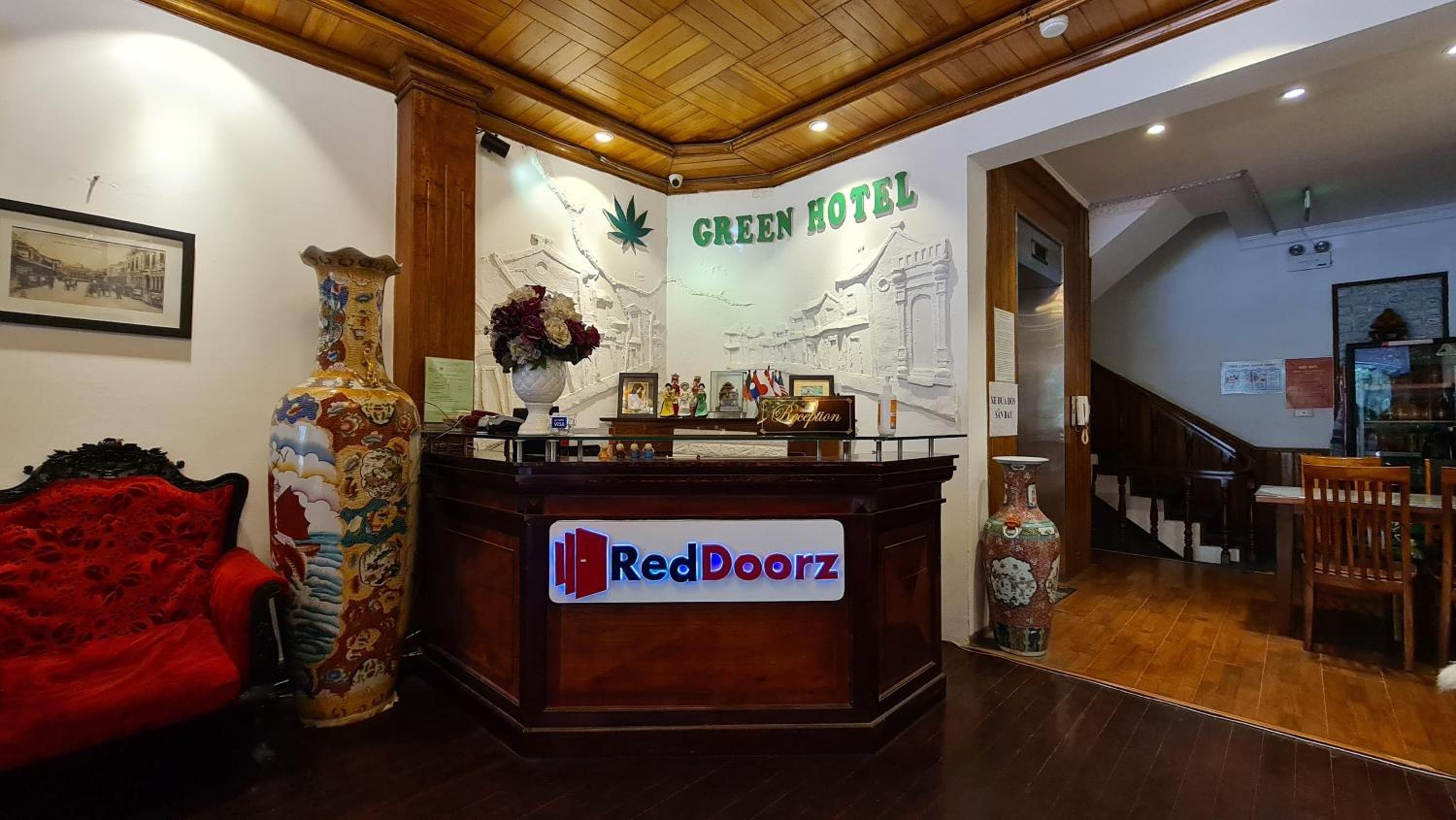Green Hotel Near Lotte Center - Hanoi — Photos 2